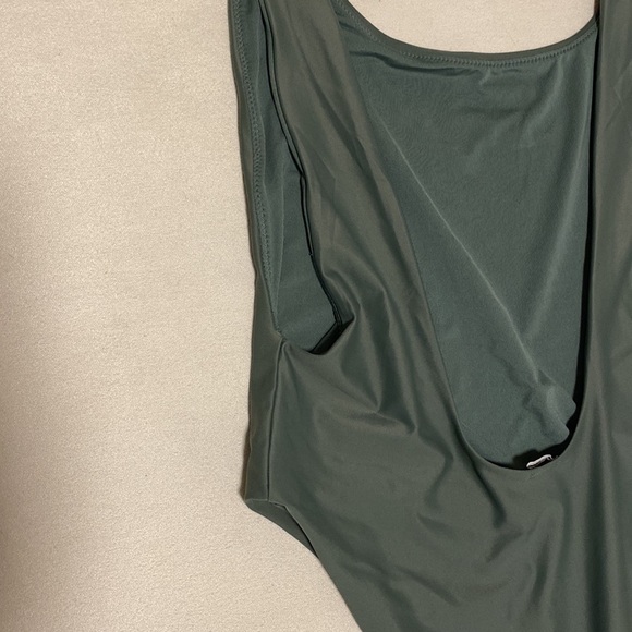 Aerie super high waisted one piece green swim suit Sz large - Picture 4 of 6